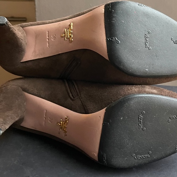 Prada Chocolate Brown Ankle Boots size 39 new heels soles in pristine condition - Picture 13 of 14